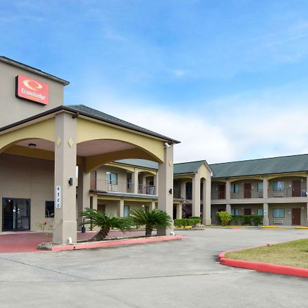 Econo Lodge Inn & Suites Port Arthur Near Sabine Pass Bagian luar foto