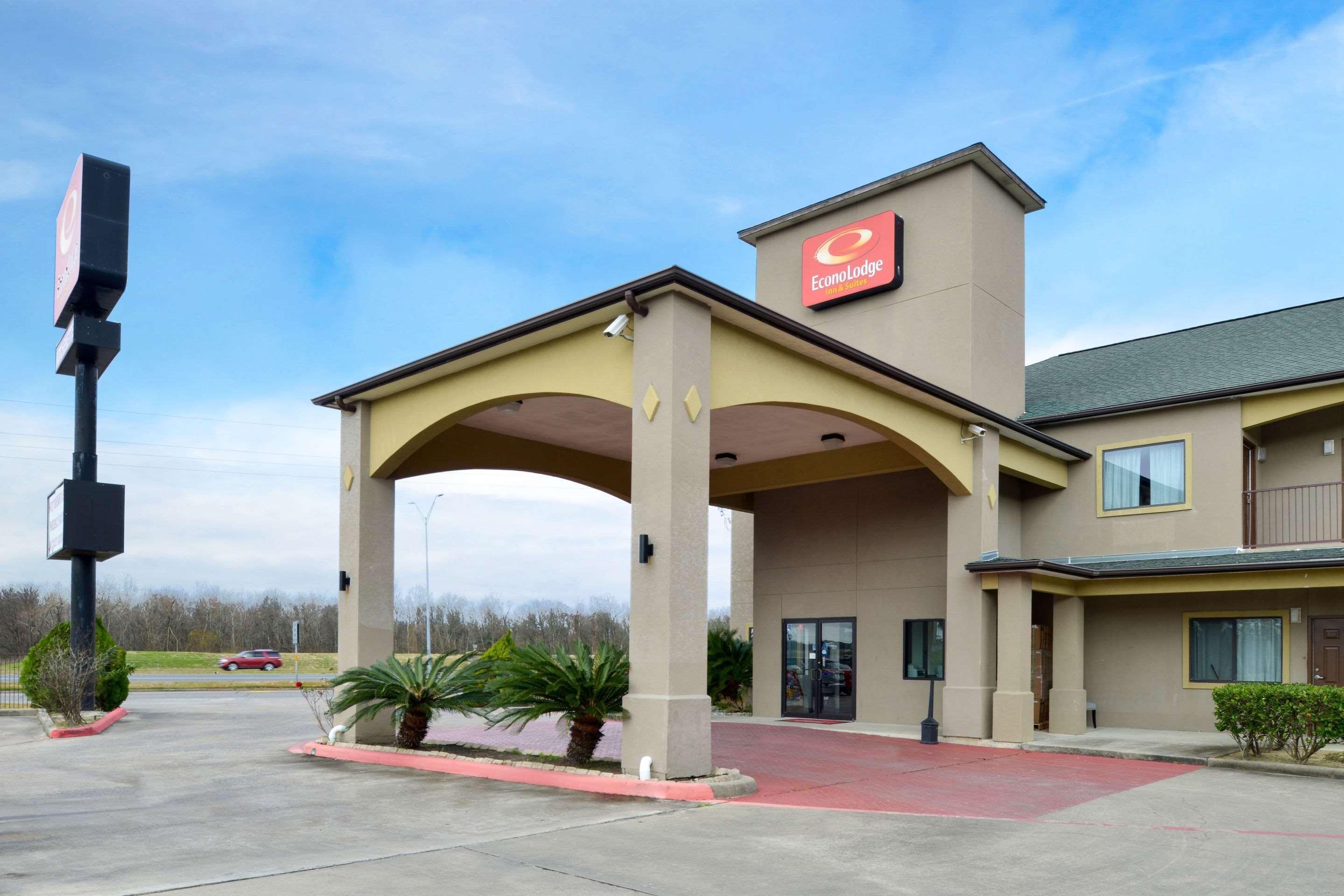 Econo Lodge Inn & Suites Port Arthur Near Sabine Pass Bagian luar foto